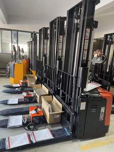 Çin Malı Malzeme Taşıma Ekipmanları Lojistik 2 Ton Hidrolik Forklift CDD20 Mini Elektrikli Yürüyen İstifleyici Yeşil Enerji - Product Image 4