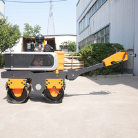Rouleau compacteur hydraulique vibratoire à double tambour FURD FYL-800P à rayon de braquage court pour travaux routiers
