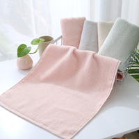 Serviettes de toilette 100% coton biologique - Logo personnalisé OEM et ODM pour hôtels et éco-resorts