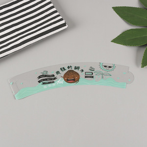 Manchons de tasse personnalisés en <span class=keywords><strong>PVC</strong></span> transparent, jetables et recyclables, avec <span class=keywords><strong>isolation</strong></span> thermique, pour cadeaux <span class=keywords><strong>d</strong></span>'entreprise et thèmes Kpop - Product Image 4