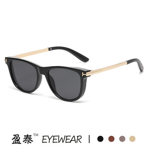 Lunettes de soleil à monture carrée en forme de T, UV400, unisexes, à la mode - Product Image 5