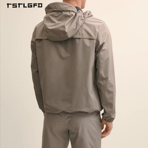 Ensemble coupe-vent à capuche demi-zip personnalisé OEM pour homme – Léger, minimaliste, décontracté, deux pièces, style streetwear - Product Image 3