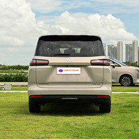 2026 Wu-ling Starlight 730 Vehículo Monovolumen Compacto de Nueva Energía Versión VIP
