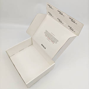 Boîte cadeau surprise rigide personnalisée, recyclable, avec bande de déchirement et fermeture autocollante, finition mate, vente en gros, emballage unique pour vêtements - Product Image 2