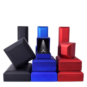 FORTE Luxury <b>LED</b> Jewelry Storage Package Black Lacquer Hot Stamping Custom <b>Light</b> Ring <b>Boxes</b> for Premium Jewellery Presentation - Product Image 4