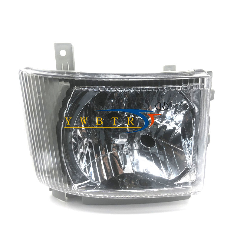 Wholesale AUTO PARTS 4HG1 NPR HEAD LAMP 8982413270