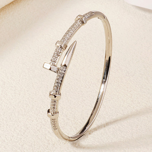 Bracciale di Lusso con Diamanti Fornito dalla Fabbrica, Gioiello Aperto per Uomo e <span class=keywords><strong>Donna</strong></span>, <span class=keywords><strong>Regalo</strong></span> per San Valentino - Product Image 2