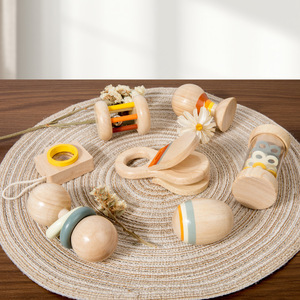 Jouets musicaux à jeu sensoriel unisexe pour enfants Lot de 7 hochets à main en <span class=keywords><strong>bois</strong></span> et tambour roulant Jouets éducatifs pour bébé - Product Image 4