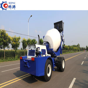 Camion malaxeur à béton autochargeur CAPAI HOWO 6x4 avec moteur et pompe, haute efficacité, puissance de 91 kW, à vendre - Product Image 6