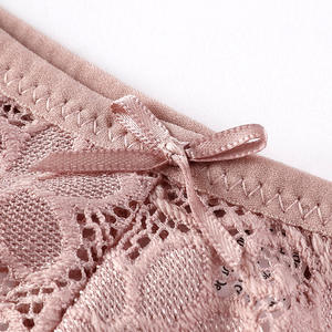 Модные женские трусики-стринги с низкой посадкой, бесшовные трусики-бабочки, дышащие тонкие кружевные декор, вязаные на талии, с логотипом, из полиамида - Product Image 3