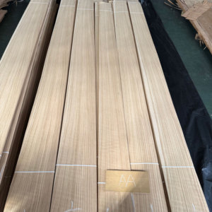 Chapa <span class=keywords><strong>de</strong></span> <span class=keywords><strong>Madera</strong></span> Natural <span class=keywords><strong>de</strong></span> Roble Blanco 2A+ <span class=keywords><strong>de</strong></span> 0.4MM, Precio Directo <span class=keywords><strong>de</strong></span> Fábrica VUNIR, para Decoración <span class=keywords><strong>de</strong></span> Supermercados - Product Image 3