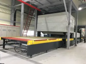 Various Shape High Precision Glass Making Machine For Toughen Glass