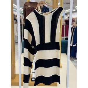 Vestido Asimétrico de Punto con Cuello Redondo Negro Ecrú para Uso Diario Casual Transpirable - Product Image 1