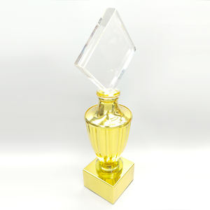 Trofeo de Cristal del Santo <span class=keywords><strong>Grial</strong></span> de la Radiante Santa 2025, Medalla Grabada con Láser, Impermeable, para la Competencia Internacional de Equitación de Alto Nivel - Product Image 2