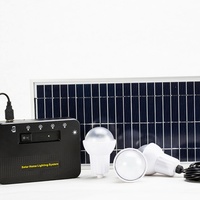 Kits solaires 8W pour l'éclairage domestique et la recharge de téléphones portables