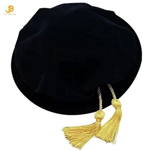 Vente en gros Chapeau de doctorat en velours noir de style britannique de luxe unisexe Bonnet Tudor/Beefeater Graduation Doctoral Tam - Product Image 3