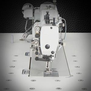 Machine à coudre domestique à bras long multifonction 0303D-C560MM, point noué, entraînement par pointeuse, nouveau moteur à vendre - Product Image 2