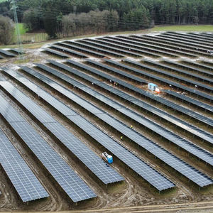 ชุดโซลาร์เซลล์ครบชุด ระบบพลังงานแสงอาทิตย์ประสิทธิภาพสูง BIPV N-Type HBC HJT PERC โมดูลเซลล์แสงอาทิตย์แบบพับได้แบบฮาล์ฟเซลล์ - Product Image 2