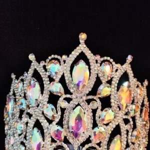 มงกุฎคริสตัลหรูหรากระจายแสงแวววาวสำหรับนางงาม - Product Image 4