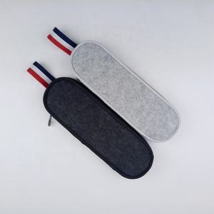 Conception personnalisée de haute qualité saine et écologique de la Chine, <span class=keywords><strong>pochette</strong></span> porte-<span class=keywords><strong>couverts</strong></span> en feutre, sacs de vaisselle de mariage - Product Image 3