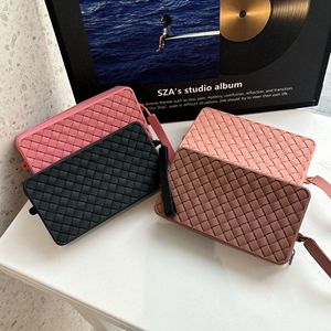 Ví điện thoại thời trang, vỏ nhẹ phù hợp với mọi điện thoại, có thiết kế dệt - Product Image 1