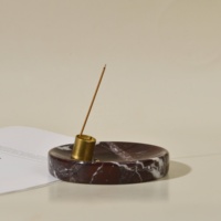 Brûleur d'encens en marbre rouge WeiVibe avec support en laiton, bol d'aromathérapie en pierre de luxe, décoration minimaliste pour la maison