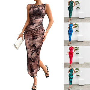 فستان نسائي ضيق بدون أكمام لربيع وصيف <span class=keywords><strong>2025</strong></span>، موضة جديدة بطبعة عصرية وياقة دائرية وقصة تنحيف مع فتحة سفلية - Product Image 1