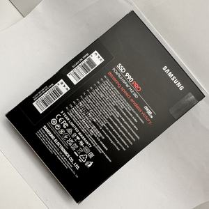 990 PRO 1テラバイトMZ-V9P1T0BWサムスン990 PRO 1テラバイトMZ-V9P1T0BW NVME PCIE M.2インターフェースSSDソリッドステートドライブ - Product Image 1