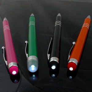 ปากกา 3 ฟังก์ชั่น ปากกาสไตลัสหน้าจอสัมผัส ปากกาลูกลื่น ปากกาไฟฉาย LED - Product Image 5