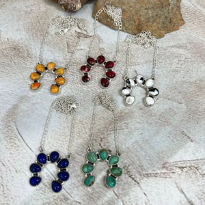 สร้อยคอเงินแท้ทำมือประดับพลอยหลากชนิด ดีไซน์หรูหราสำหรับผู้หญิง เครื่องประดับดีไซเนอร์สุดพิเศษ - Product Image 1