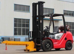 Montacargas de Propano/GLP de 3.5T y 3m con Desplazador Lateral, 2-5T, Combustión Interna, Todoterreno, Manipulador Telescópico 4x4, Apilador - Product Image 4