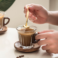 Ensemble de tasses à café en verre avec poignée en bois et sous-verre, résistantes aux hautes températures, compatibles micro-ondes, 200 ml, transparentes, modernes et simples