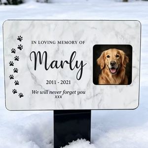 Pierre commémorative personnalisée pour animaux de compagnie en marbre avec photo, marqueur de tombe pour chien personnalisé avec nom et date gravés, <span class=keywords><strong>plaque</strong></span> de <span class=keywords><strong>cimetière</strong></span> imperméable - Product Image 1