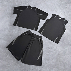 Conjunto de chándal de streetwear oversize personalizado: camiseta casual de corte holgado y pantalones cortos de malla con patchwork, conjunto de 2 piezas - Product Image 1