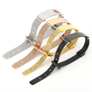 Pulsera de Advertencia Médica Personalizable con Símbolos Médicos Rojos, Chapada en Oro de 18K, de Acero Inoxidable Ajustable - Product Image 4