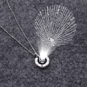 Collar de corazón de San Valentín de nuevo diseño de moda Te amo 100 idiomas Chica Colgante Collar - Product Image 2