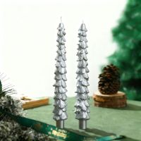 Bougies décoratives en cire de soja en forme de sapin de Noël, longues et coniques, pour la table des fêtes et la décoration intérieure (vente en gros)