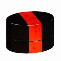 Boîte à bagues ovale en bois laqué de luxe avec doublure en velours, couleur personnalisée, logo, cadeau, présentoir à bijoux pour mariage