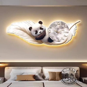 Pintura LED de Pared Moderna Personalizada con Forma de Pluma, Mural de Lujo con Luz y Reloj para Decoración de Pared de Sala de Estar - Product Image 4