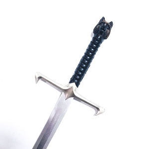 New Anime Sword Ice and Fire Long Claw La escada Movie Props PU Soft Cosplay Wolf Head Sword - Product Image 4