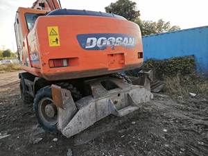 Maquinaria de Construcción con Ruedas de 22 Toneladas, Excavadora DOOSAN DH210W de Corea, Excavadora Usada DOOSAN DH210W-7, 210W - Product Image 3