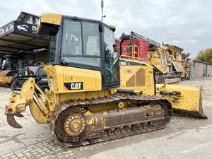 Original Japan Caterpillar Used Bulldozers <b>CAT</b> D5K Excellent Mini Crawler Dozers <b>CAT</b> D5K in Stock for Sale - Product Image 4