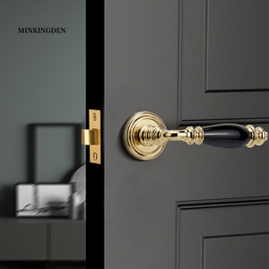 Poignée de <span class=keywords><strong>porte</strong></span> de maison en <span class=keywords><strong>porcelaine</strong></span> or PVD en <span class=keywords><strong>laiton</strong></span> massif avec serrure Style américain appartement intérieur chambre salle de bain poignée de <span class=keywords><strong>porte</strong></span> à levier - Product Image 3