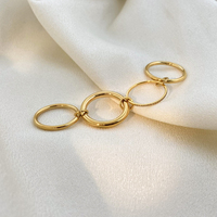 Bague créative et personnalisée en acier inoxydable plaqué or 18 carats avec quatre couches de diamants pour femmes