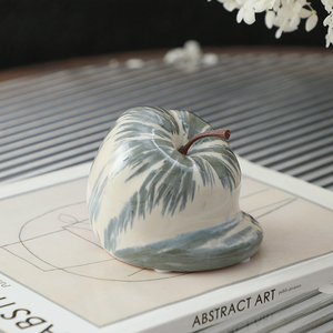 طاولة تفاح مصنوعة يدوياً فاخرة من السيراميك بتصميم عصري ممتع من أجل Flolenco قطع فنية حرفية - Product Image 3