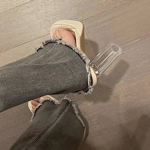 Sandalias de Tacón Alto Transparentes con una Sola Tira, Impermeables, con Plataforma, Estilo Verano para Mujer, Tacón Grueso de 3-5 cm - Product Image 4