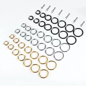 Boucles d'oreilles unisexes en acier inoxydable pour piercing léger au lobe de l'oreille, petites boucles d'oreilles en or rose coloré pour fille - Product Image 1
