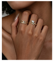 Damila Factory Wholesale Nouvelle Arrivée Bague Ouverte Ajustable pour Femme en Cuivre Plaqué Or 14K avec Zircon Cubique à Motif Géométrique