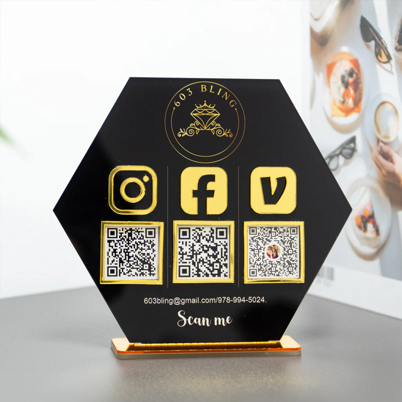Color personalizado con 3 QR