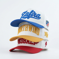 Gorra de Béisbol Blanca con Bordado 3D Personalizado al por Mayor, Gorra Snapback de 5 Paneles con Visera Plana y Curva de Dos Tonos para Hombre